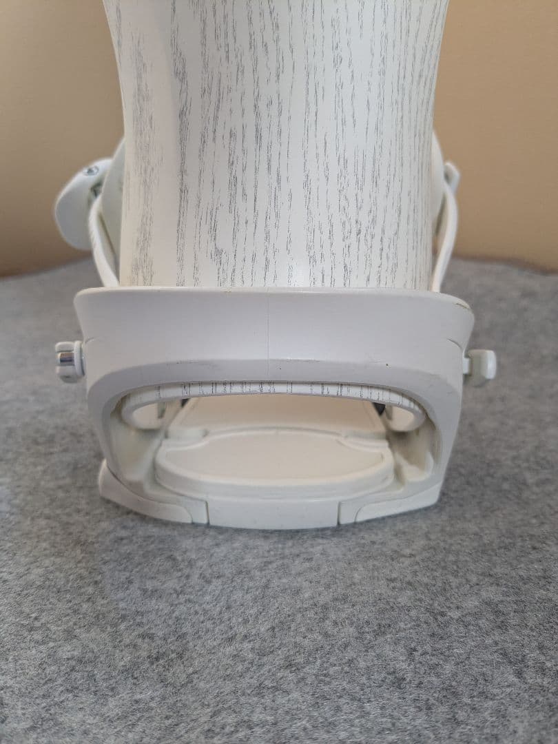 25-26 FLUX SR Sサイズ ホワイト木目調