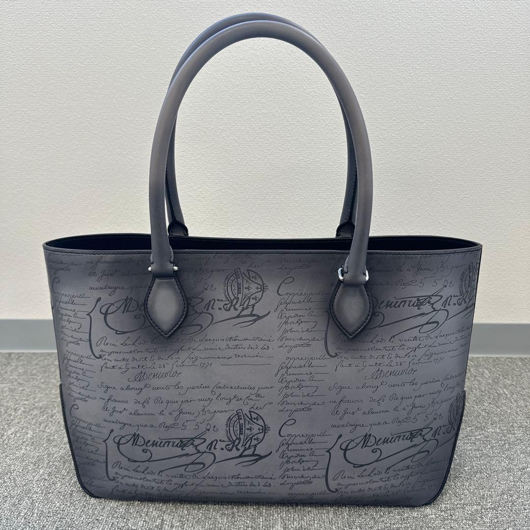 【本日限定価格】ベルルッティトゥジュール ミニ スクリットレザートート