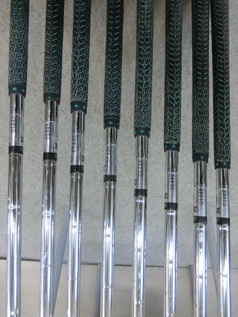 b756タイトリストスペシャルグラインド限定ダイナミック50周年記念シャフト９本