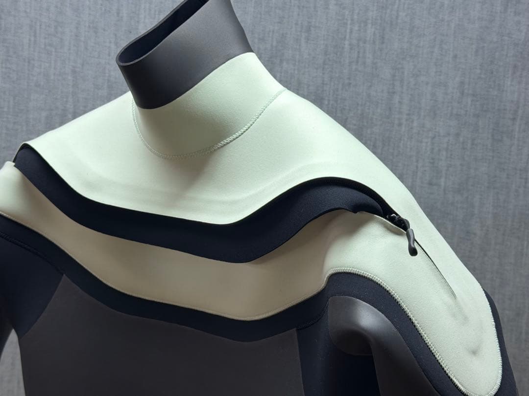 セミドライウェットスーツ MENS Lサイズ 新品未使用