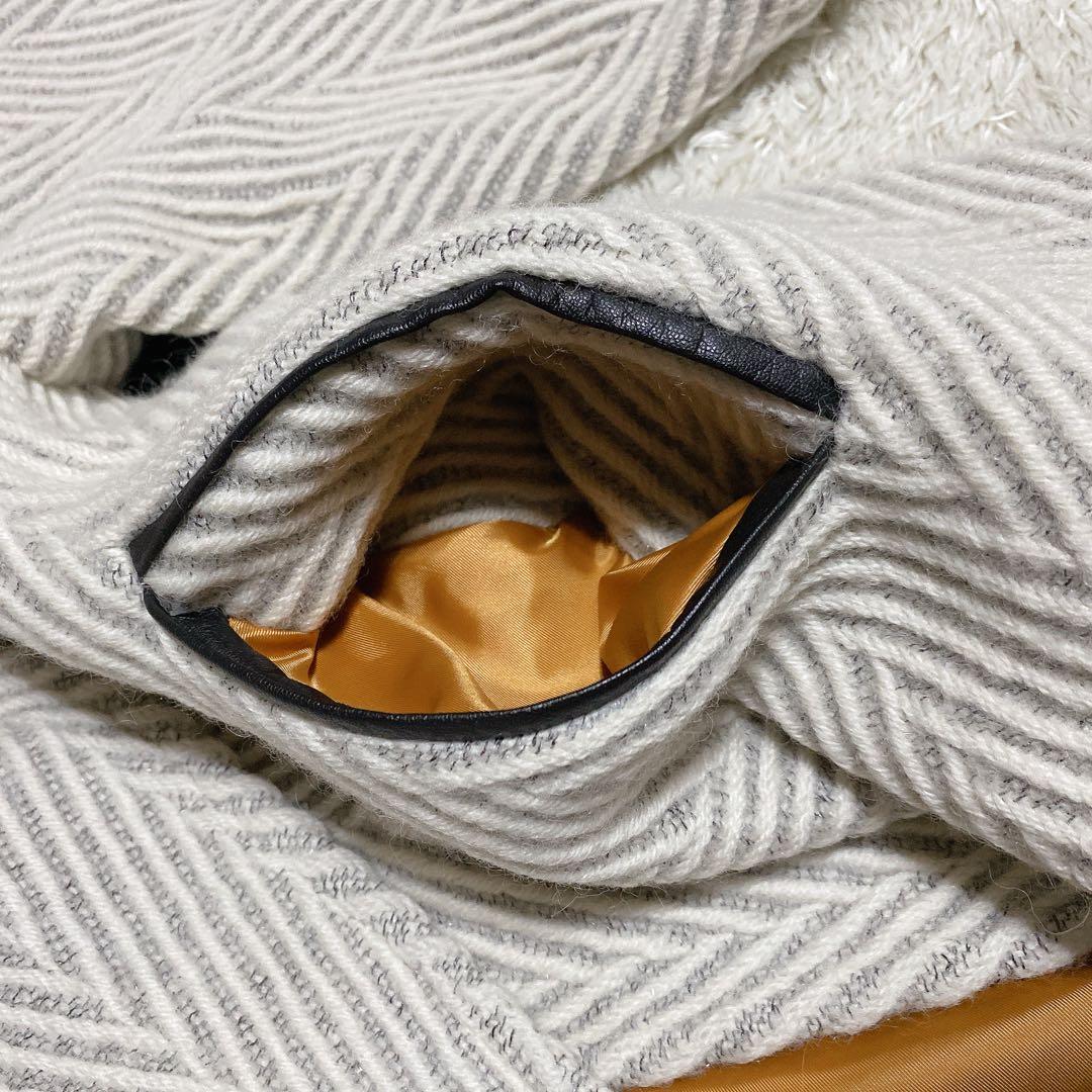 極美品　UNTITLED　ヘリンボーン　ポンチョ　ケープコート　ホワイト　M