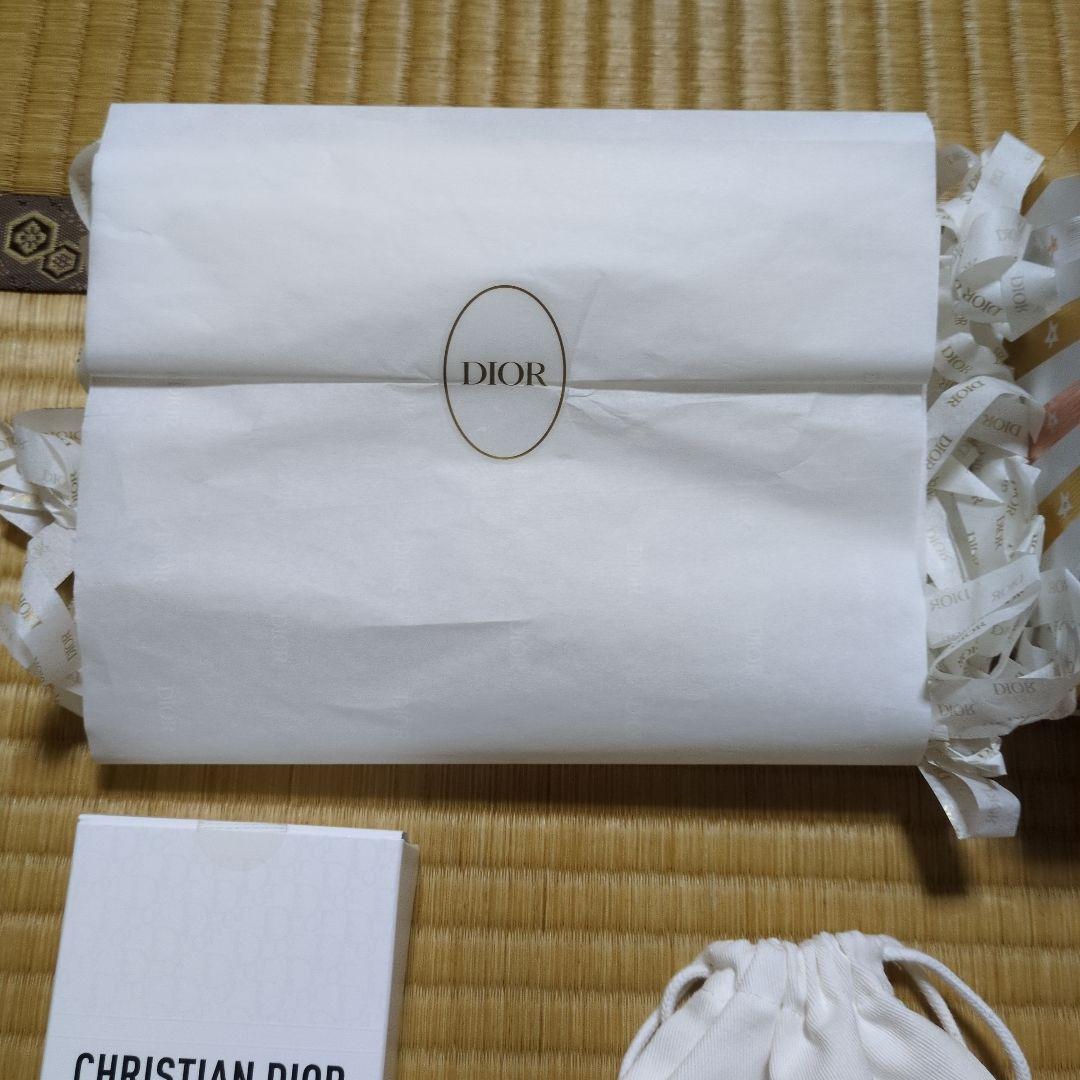 ヨッシーChristian DIOR　ラムースオフオン　洗顔料