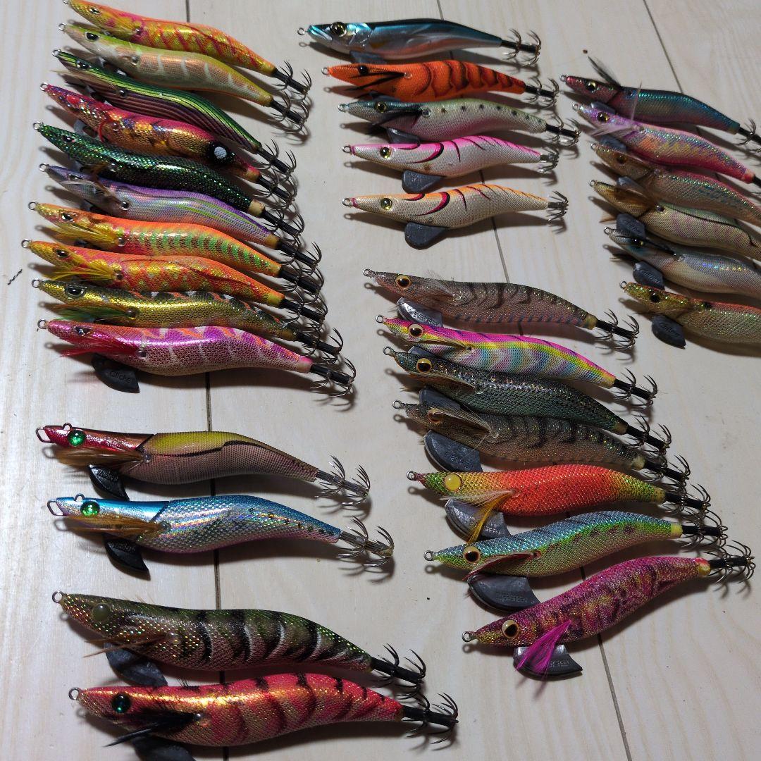 エギセットクリックス　エバーグリーンカルティバ　釣研　ガンクラフト墨族3.5号