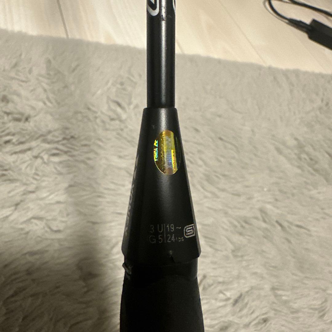 ヨネックスバドミントンラケットナノレイ900 限定モハメドアッサン選手サイン入り