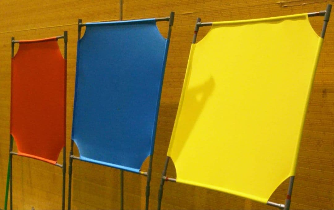 NEW フジ色 角度が変えられる壁打ち無音布(むおんふ) YONEX