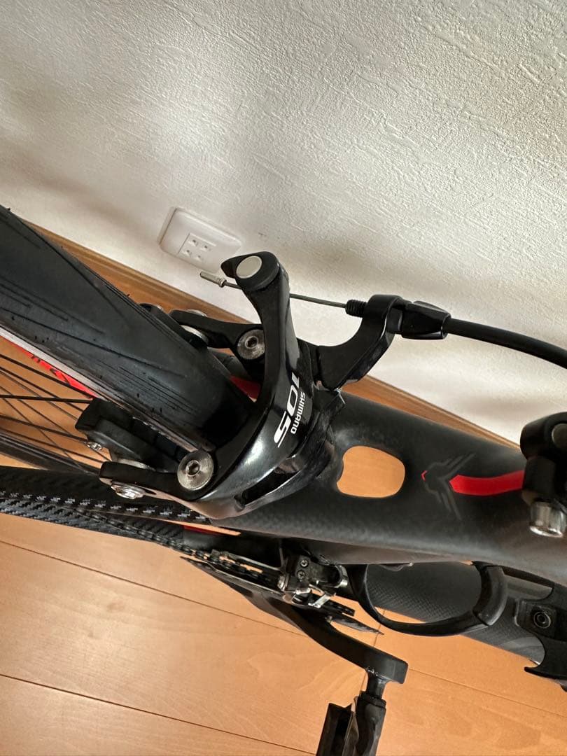 付属多数　FELT F5 フルカーボン　105コンポ　11速