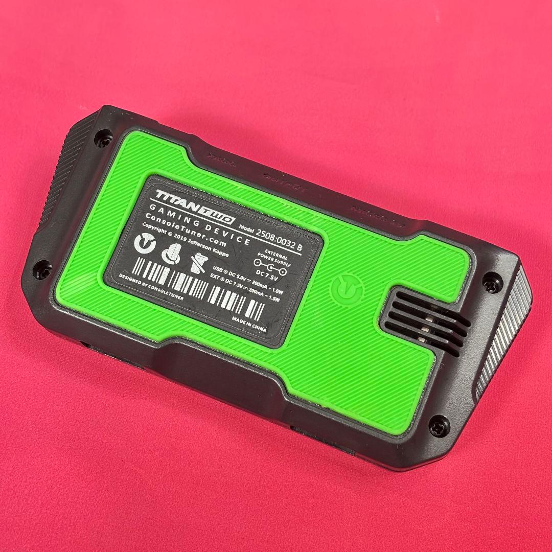 TITAN TWO タイタンツー