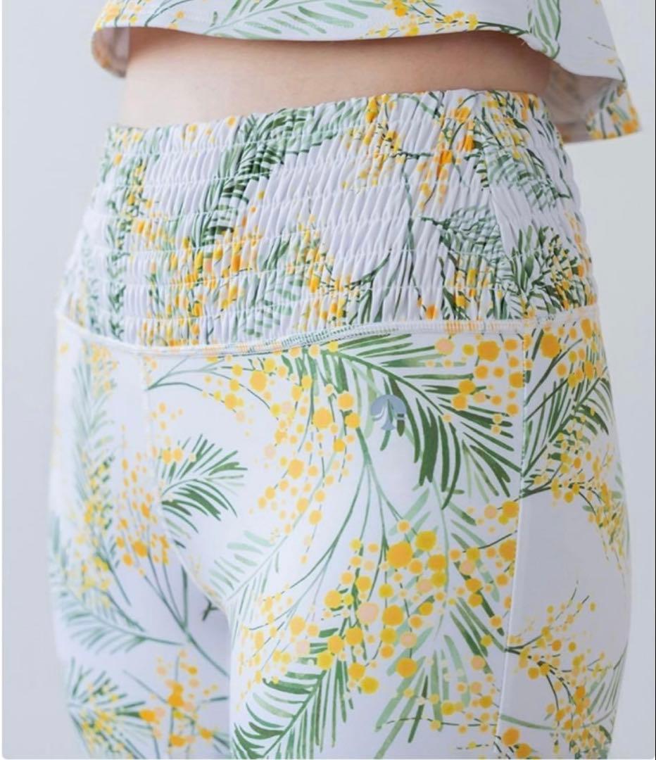 【SUKALA】スプリングフラワーフ上下セット　Lサイズ　ミモザ