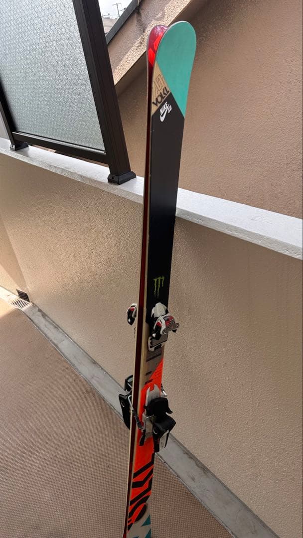 フォルクル　ツインチップ　スキー板　VOLKL