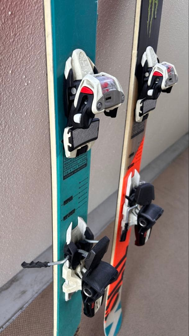 フォルクル　ツインチップ　スキー板　VOLKL