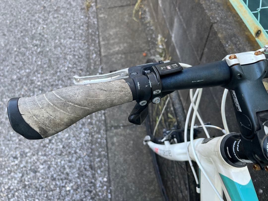 Bianchi sport camaleonte クロスバイク ホワイト