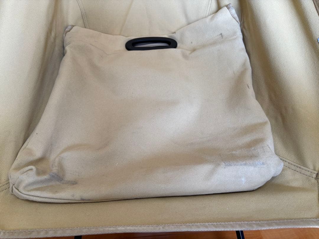 DOD アウトドアチェア スゴイッス　タン　収納バッグ付き