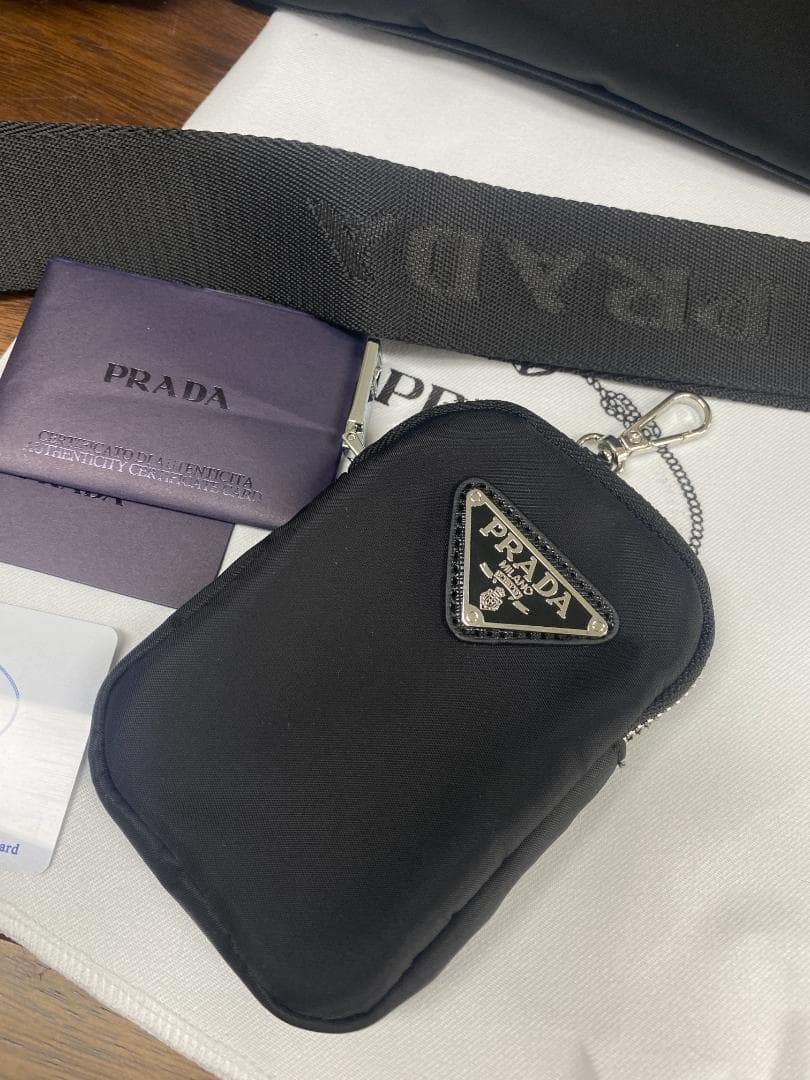 極美品 /ノベルティ ブラック ショルダーバッグ