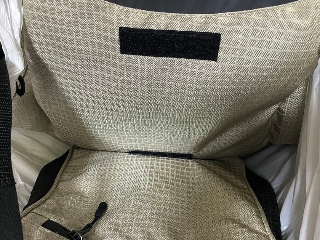 マズメ ゲームベスト レッドムーン 実釣未使用 美品