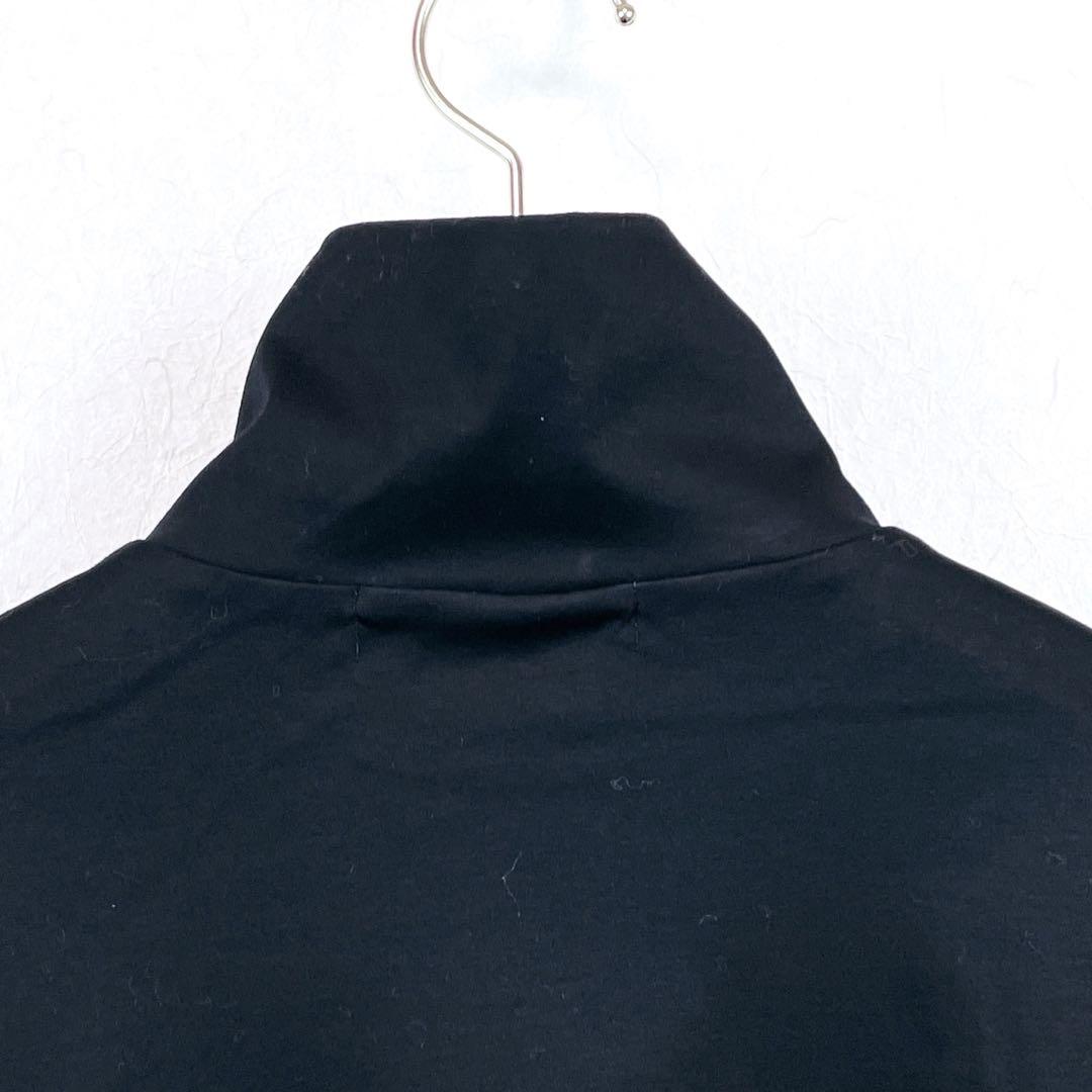 【新品未使用 ムニタルプ】手差し風ロゴ刺繍入り綿デザインハイネック40号