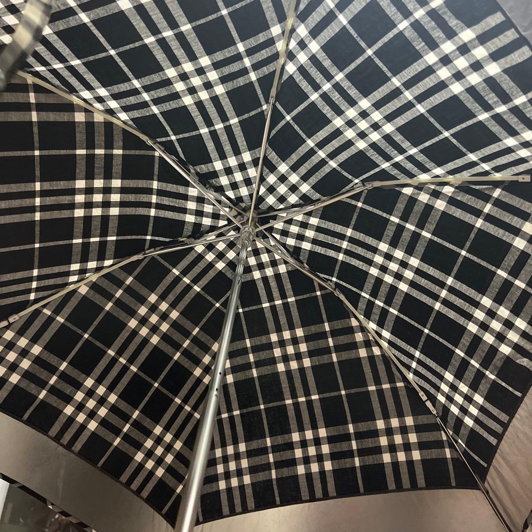 【美品】バーバリー晴雨兼用　日傘　黒　ブラック
