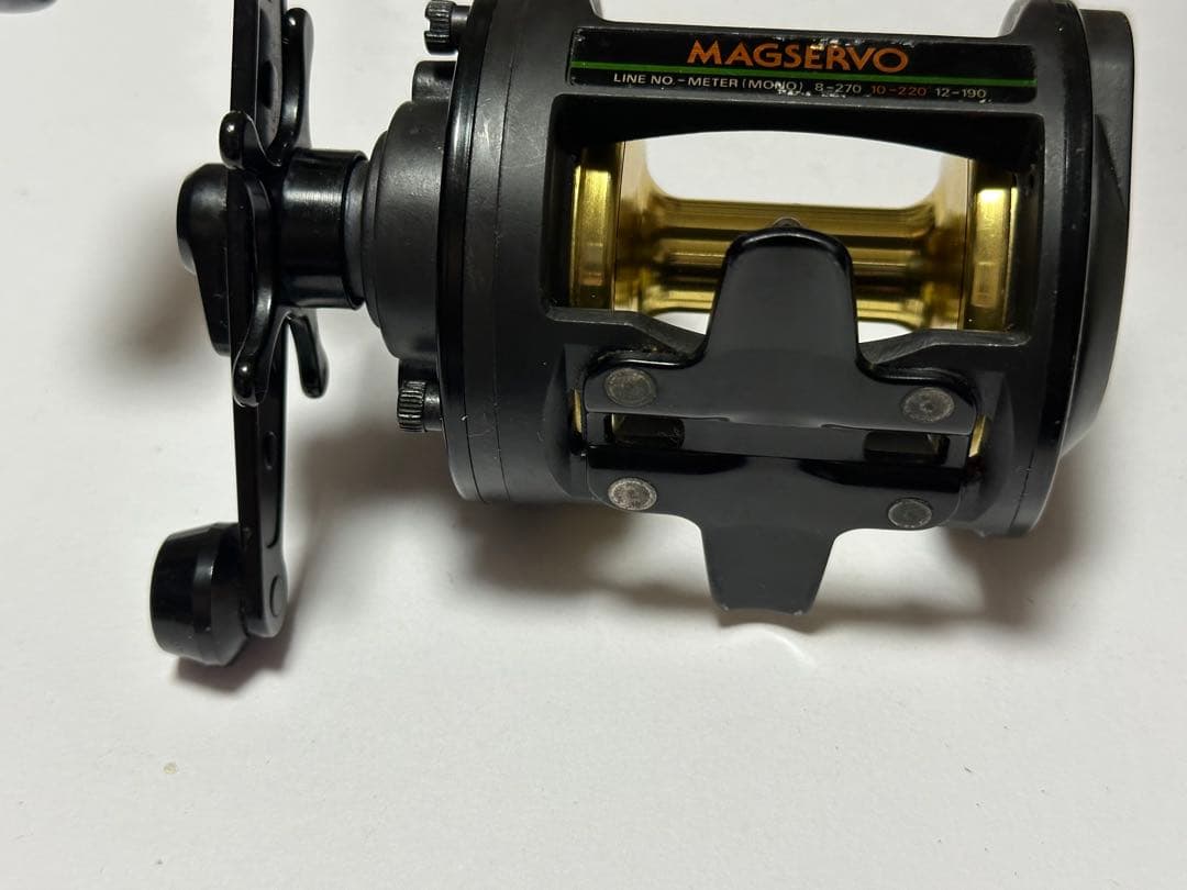 MAGSERVO ss 30 シーライン　両軸リール 石鯛　ダイワ　マグサーボ