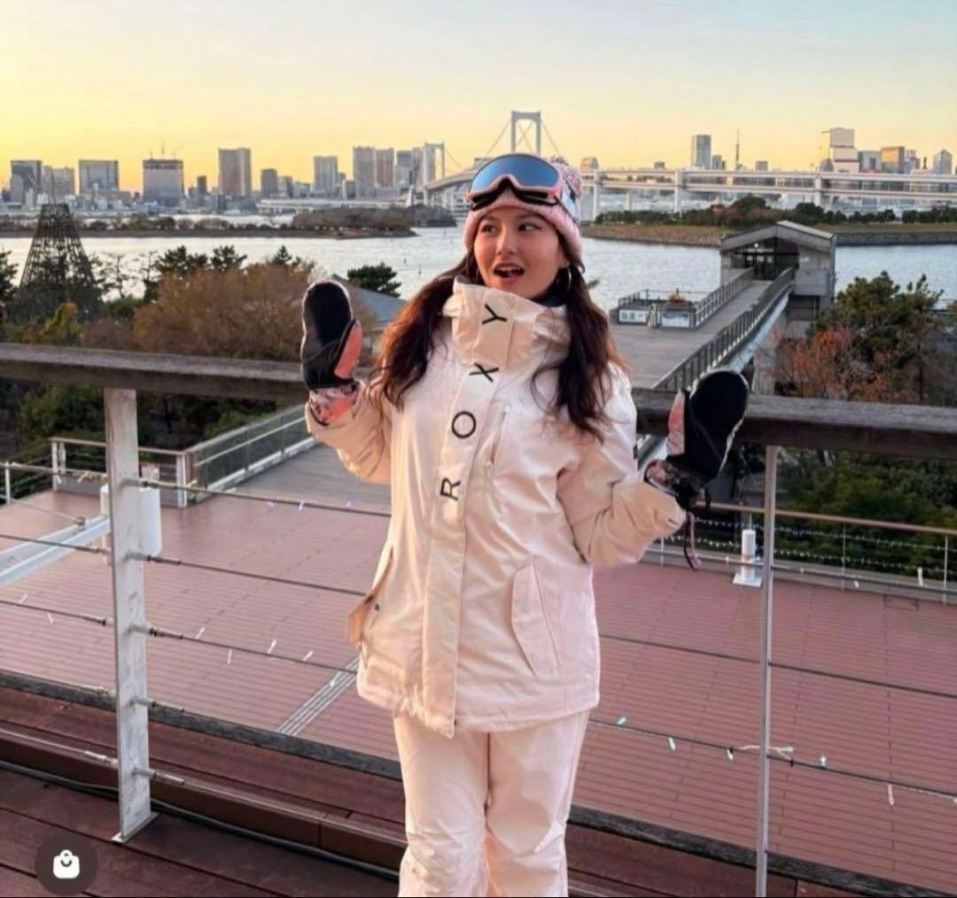 人気⭐︎完売品ROXYスノボーウェア上下