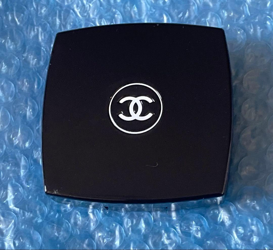 CHANEL レキャトルオンブルツイード 04 ツイードブランエローズ　11a