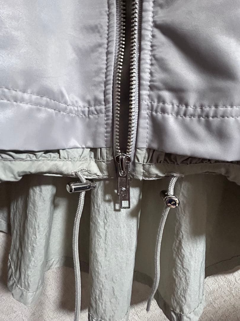 ⭐︎ヘレンチア⭐︎ライトグレー ジップアップベスト