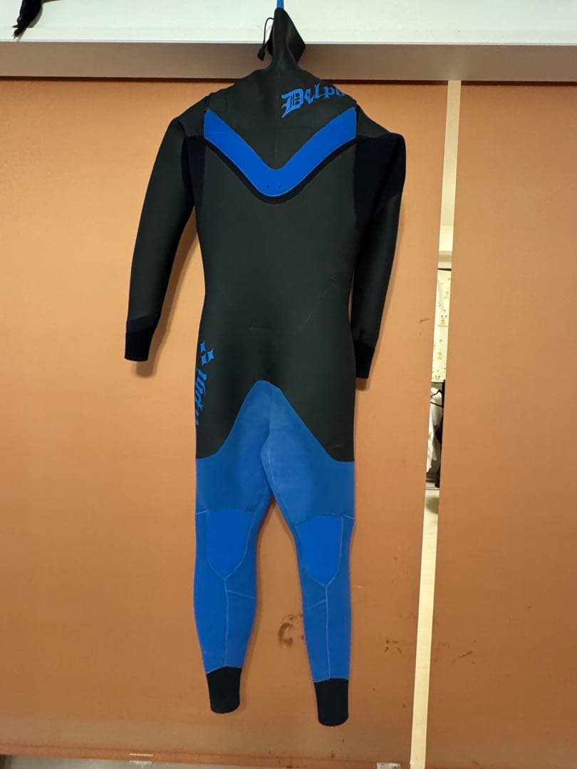 delphi ウェットスーツ デルフィ　セミドライ　ML