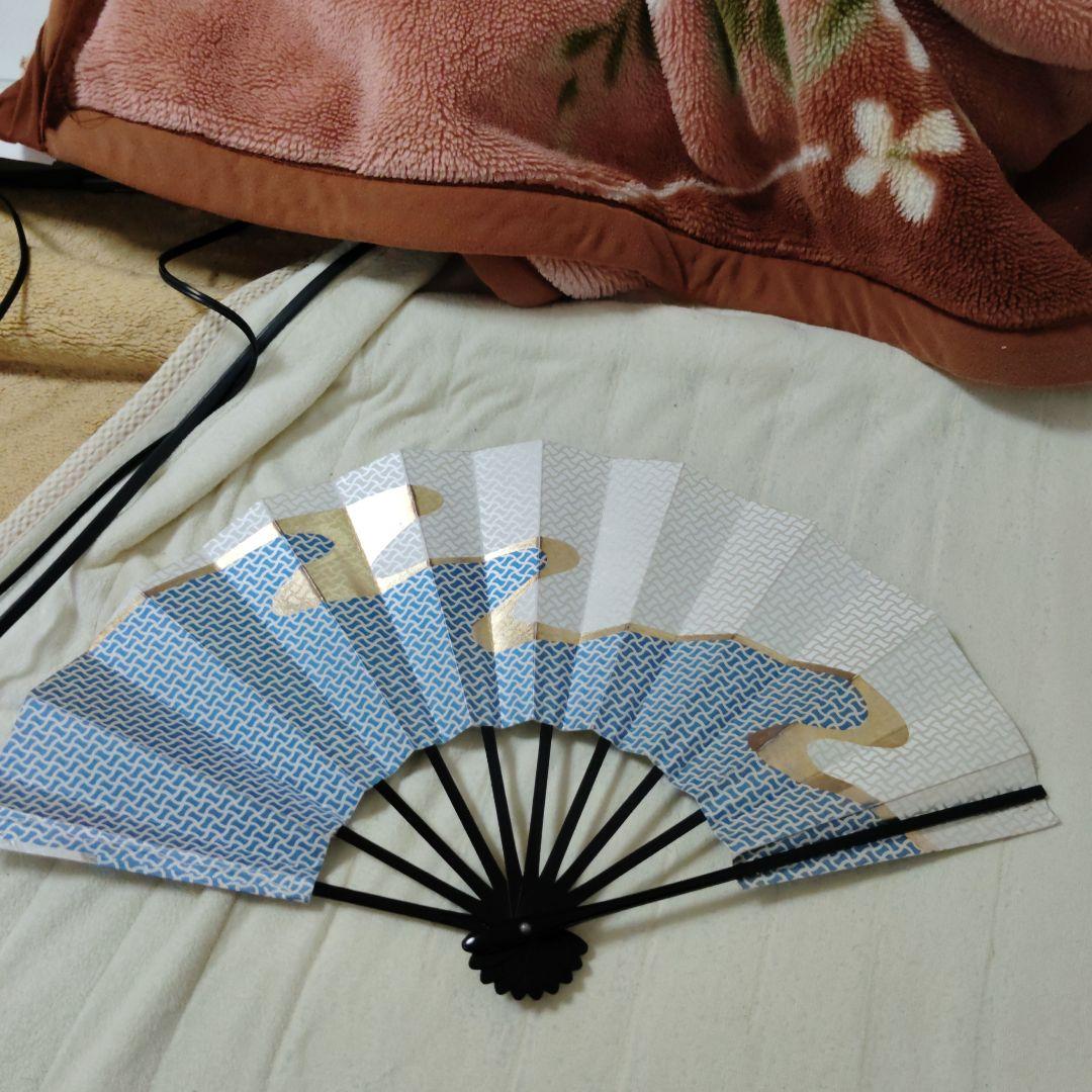 舞扇子 赤と青のグラデーション