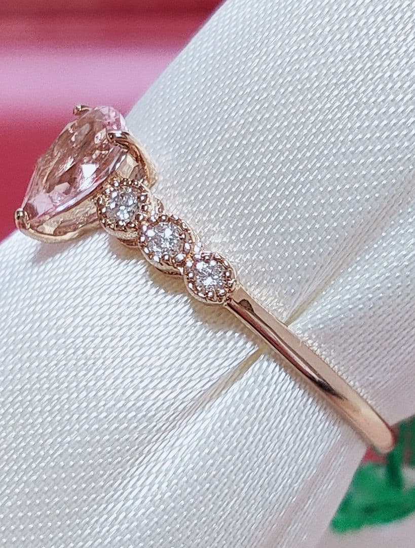 新作 未使用品 k18 天然モルガナイト ダイヤモンド リング