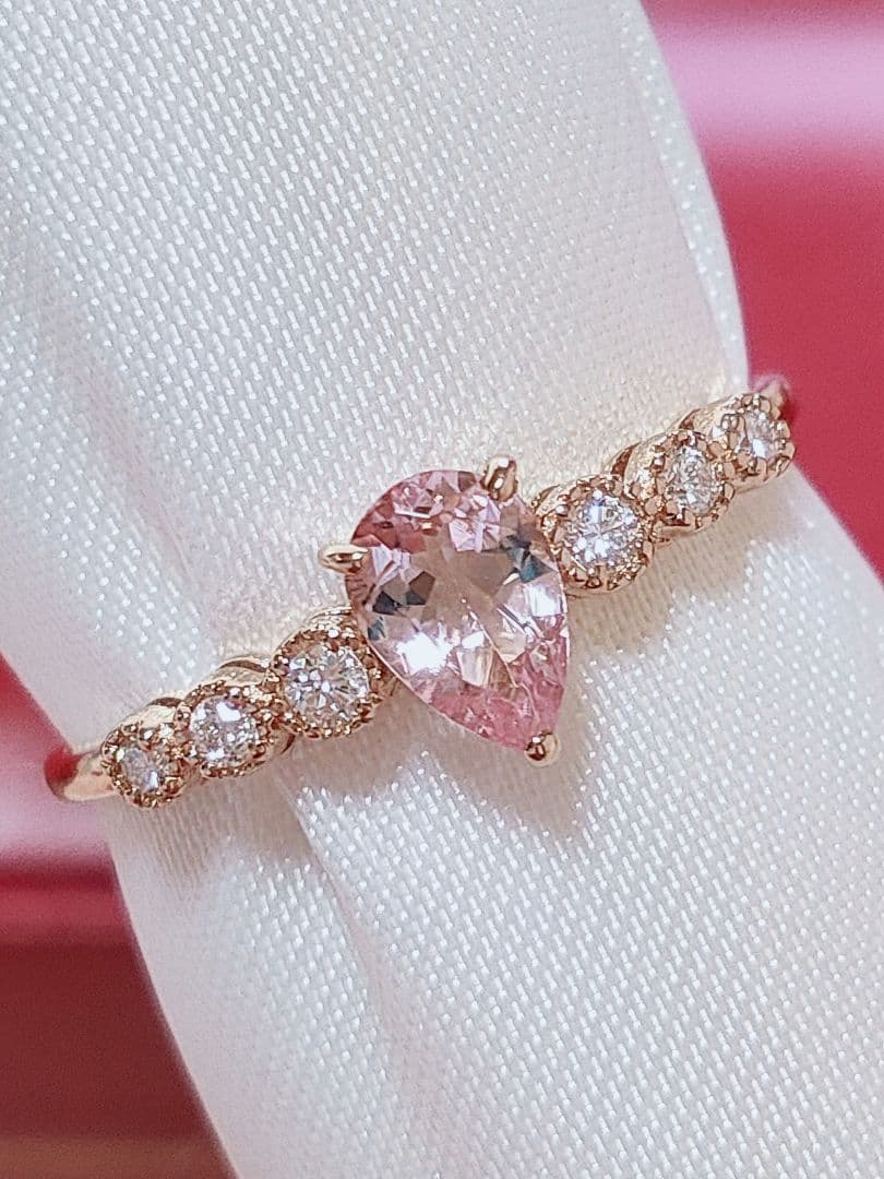 新作 未使用品 k18 天然モルガナイト ダイヤモンド リング