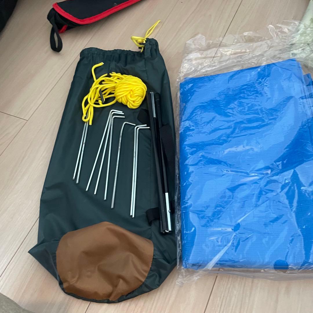 キャンプ　テント bundok/椅子YOURSELF/寝袋DesertFox