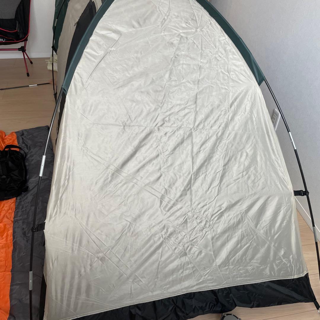 キャンプ　テント bundok/椅子YOURSELF/寝袋DesertFox