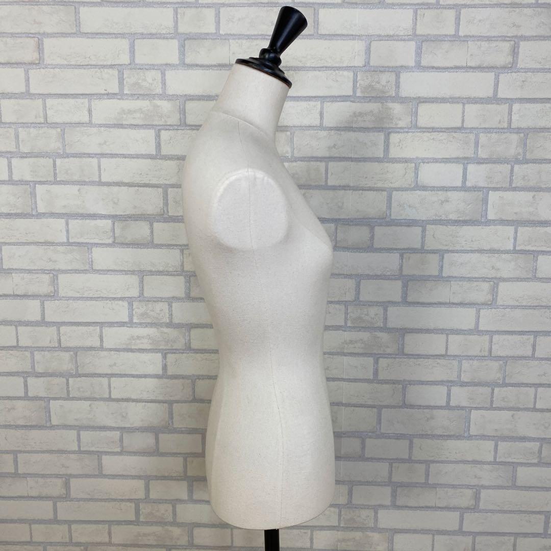 ReBody PE レディース トルソー マネキン ①