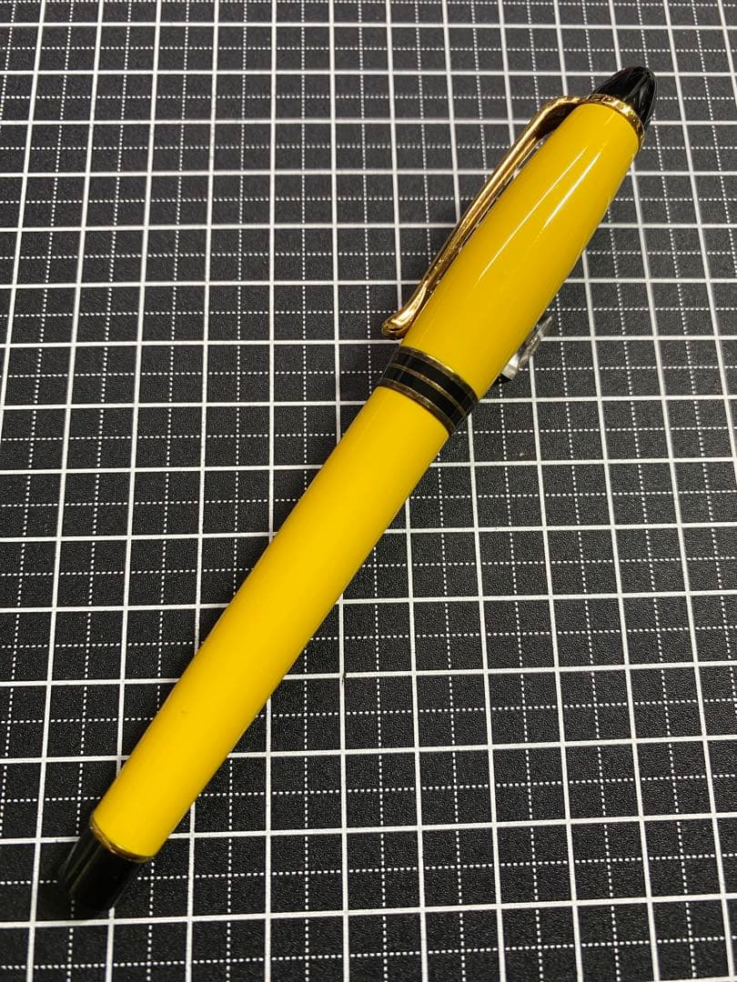 AURORA イプシロン　イエロー　万年筆　字幅M
