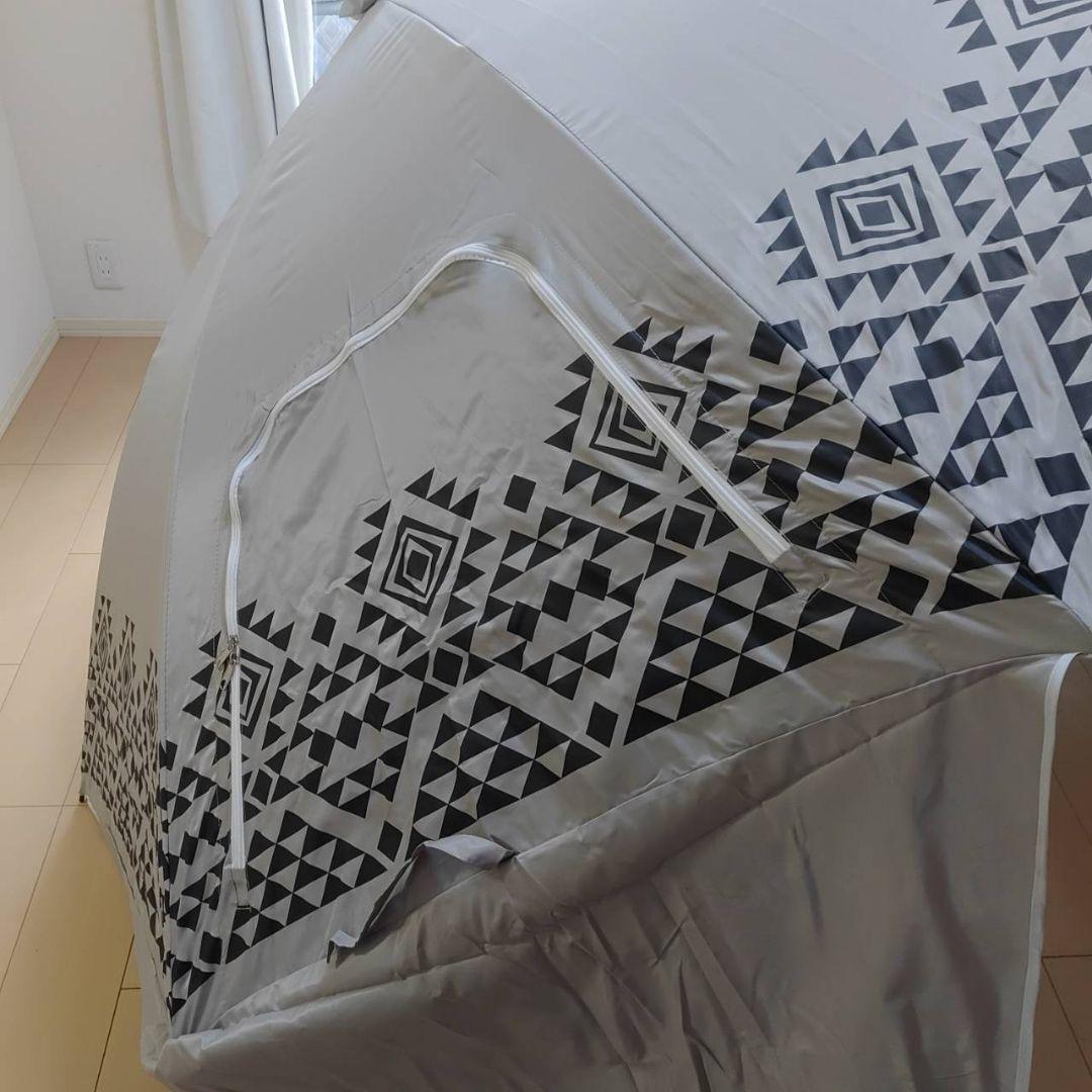 パラソルタープ　UVカット97.8%　遮光率98.8%　アウトドア