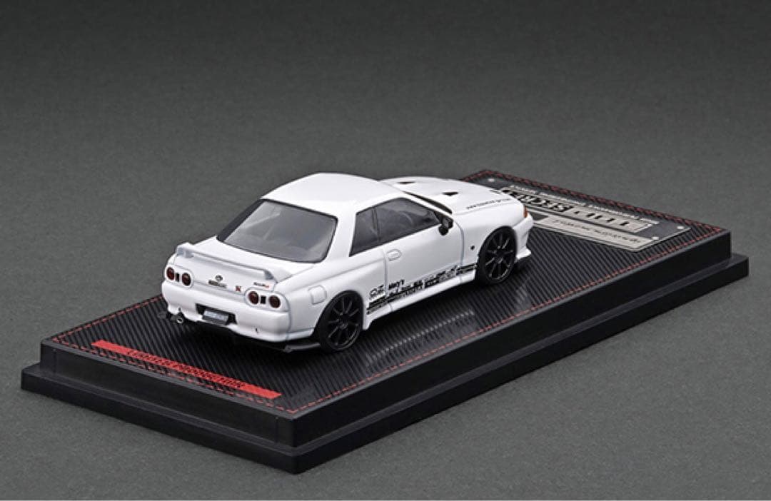 イグニッションモデル　1/64 トップシークレットGT-R (VR32)
