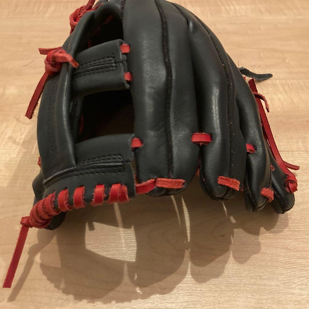 田港さん　Nike 軟式グローブ
