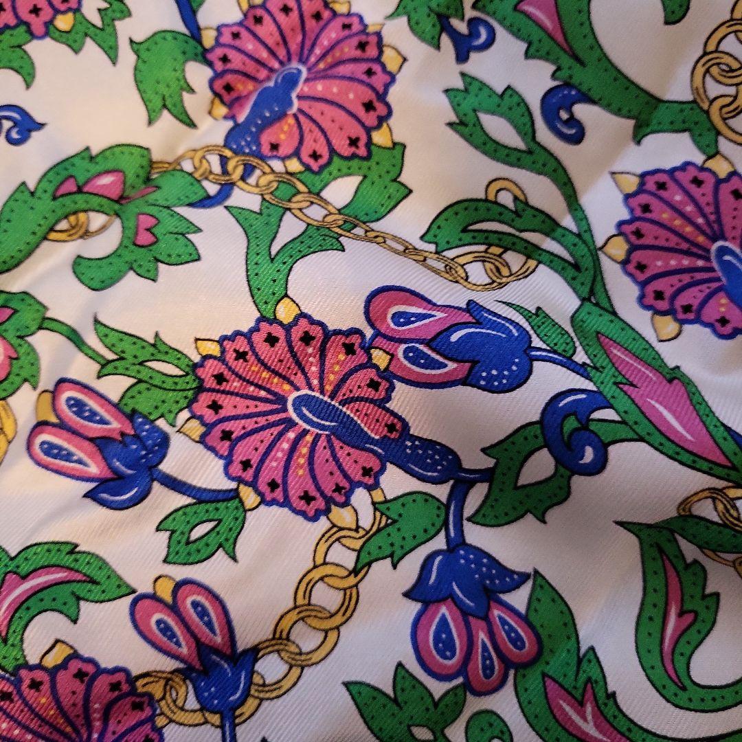 グレースコンチネンタル　カーヴィング　カービング　バッグ スカーフおまけ付 春