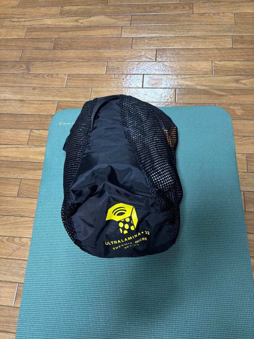 MOUNTAINHARDWEARシュラフ寝袋
