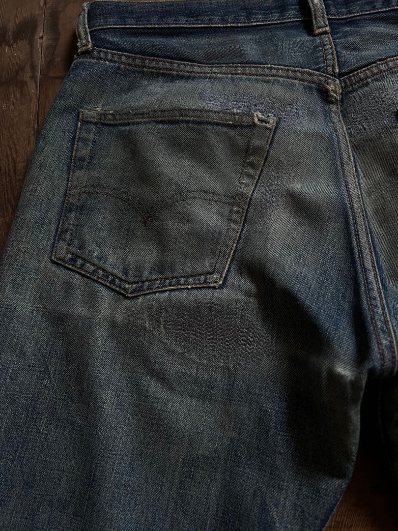 ハ*ダ様 60s levi's 501 BIGE ビッグE 鬼ヒゲ　ハチノス 神