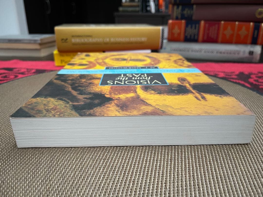 洋書 Visions from the Past M.J. Morwood