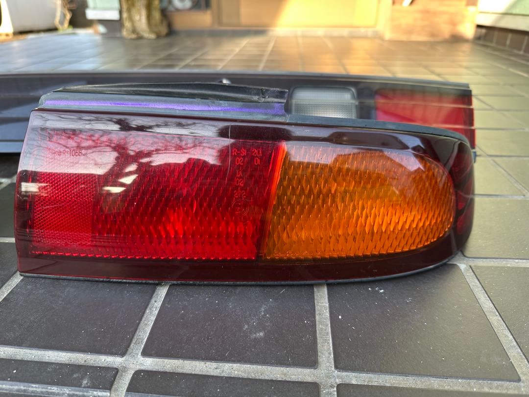 (*)様 s14 シルビア　後期　純正テールランプ