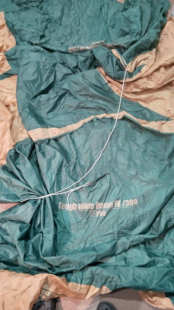 Coleman Tough Wide Dome IV /300 4人用テント