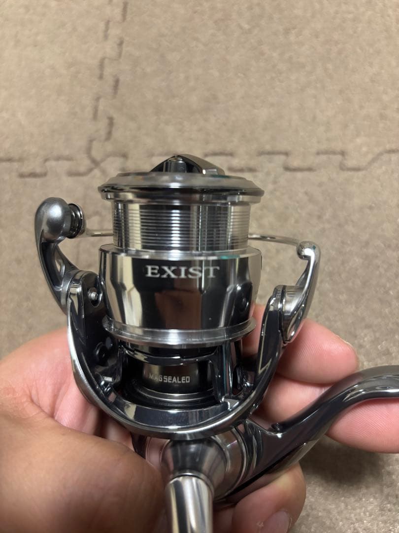 【完品 美品】　ダイワ　スピニングリール　イグジスト　SF2500SS