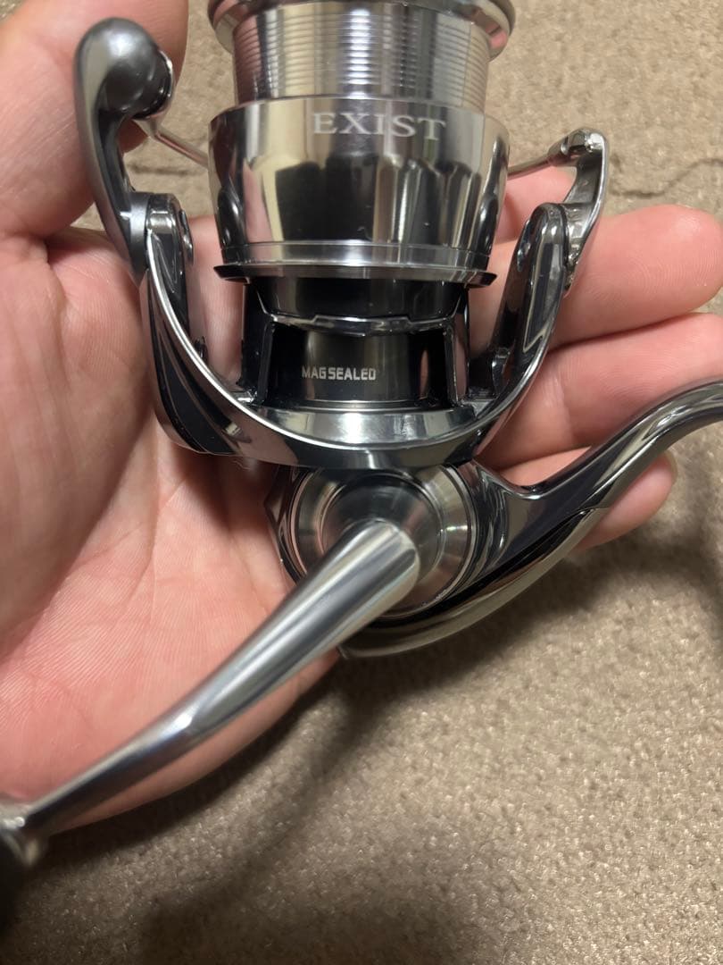 【完品 美品】　ダイワ　スピニングリール　イグジスト　SF2500SS