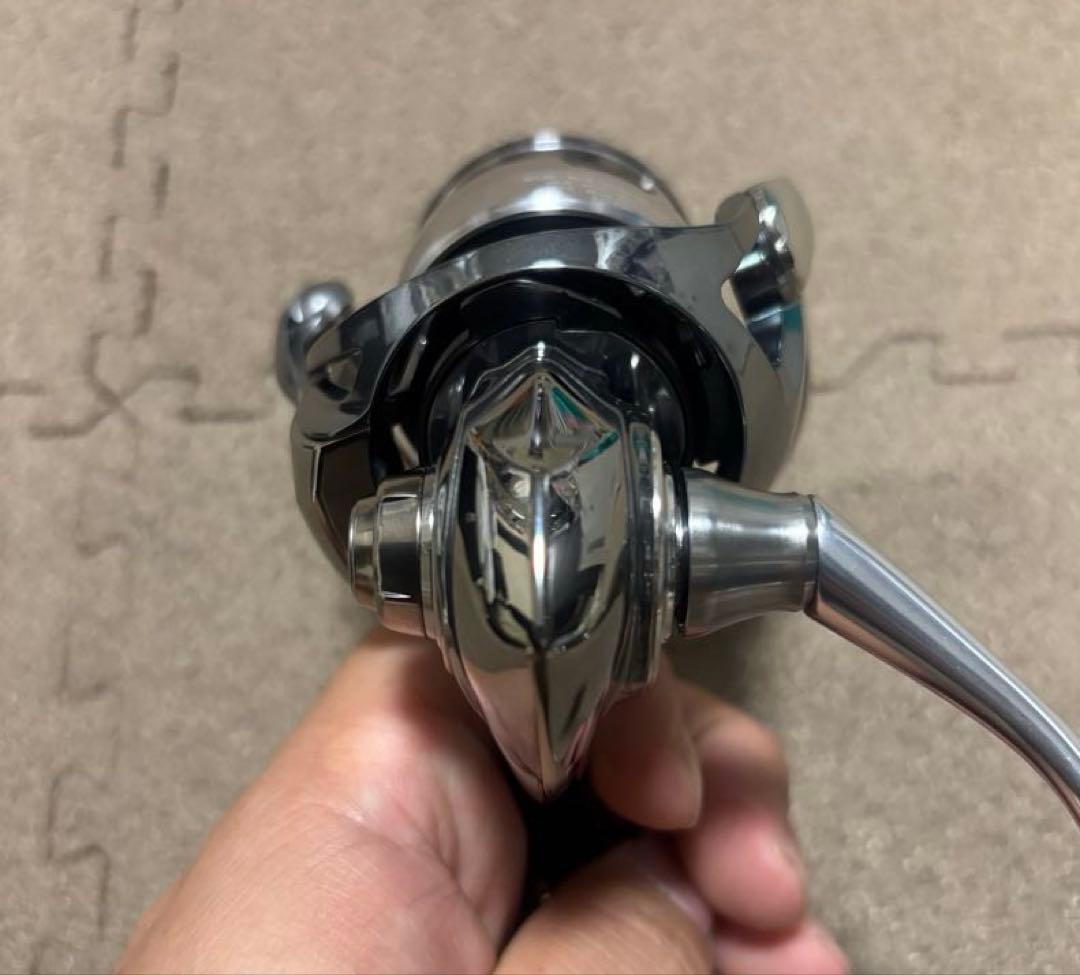 【完品 美品】　ダイワ　スピニングリール　イグジスト　SF2500SS