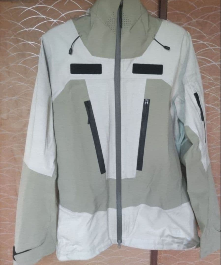 ¥20.000 値下げ‼️TEAM DESCENT ウエア