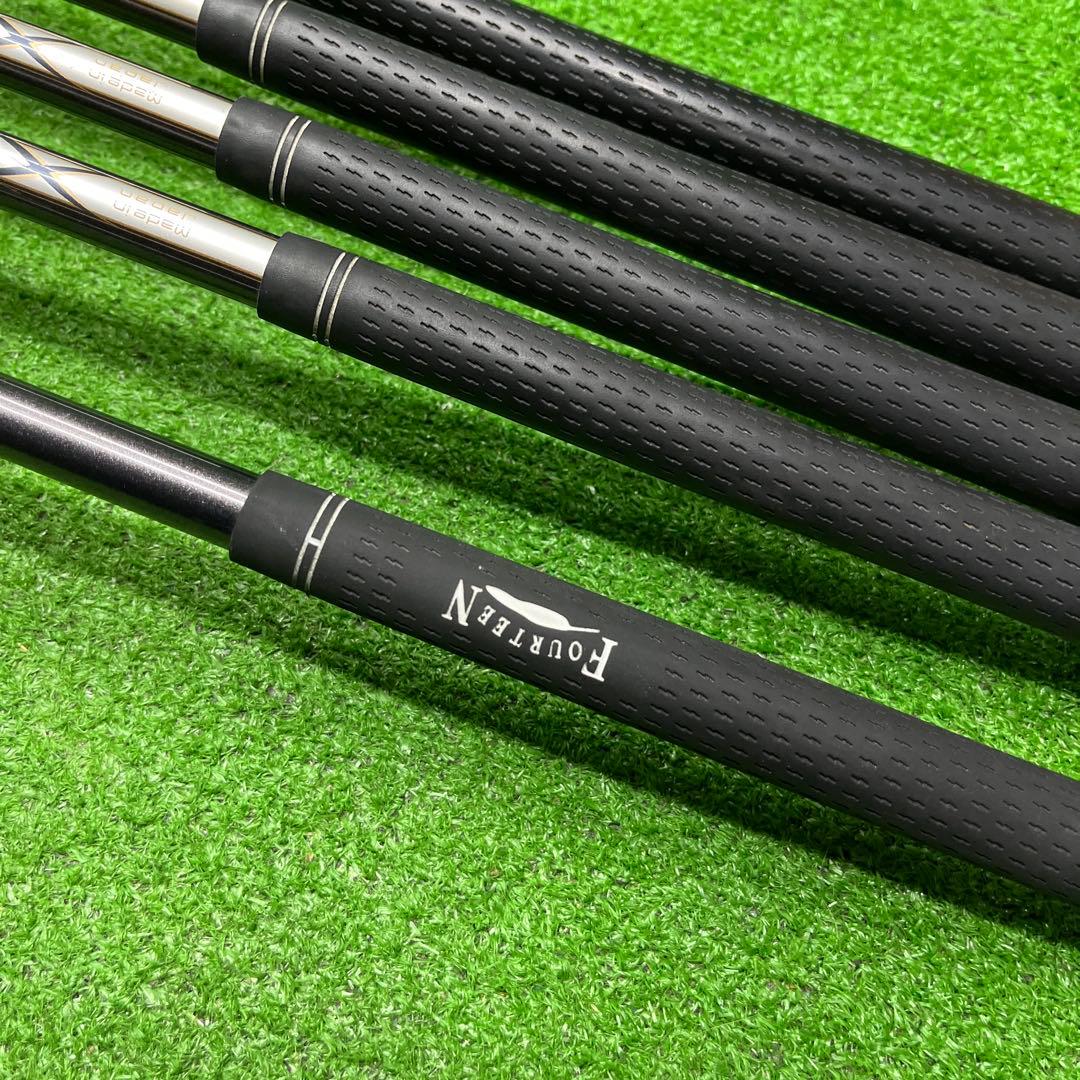 寶TIS-588 FOURTEEN #5.7.8.9.P アイアンセット R