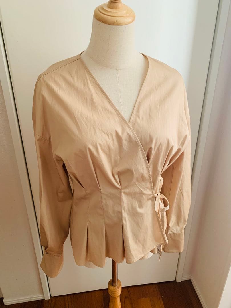 EPOCA エポカ【新品】カシュクールブラウス　シャツ　サイズ40