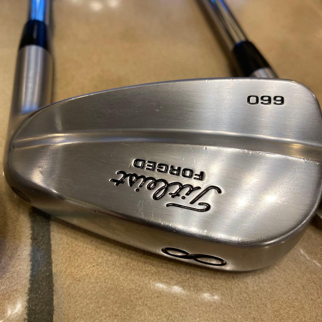 タイトリストアイアンセット6本。ラストセール