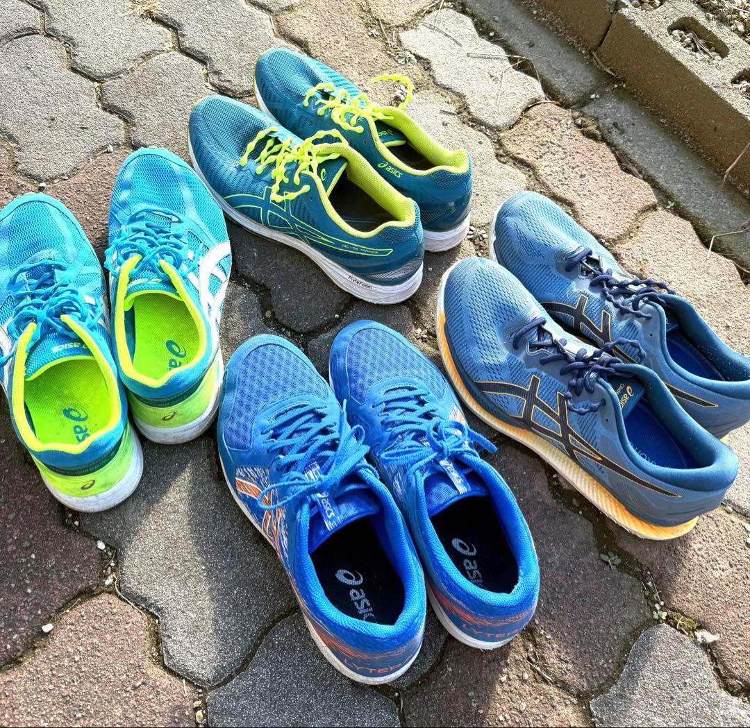 アシックス　ランニングシューズ 青 セット　中古　4点 28/29.5