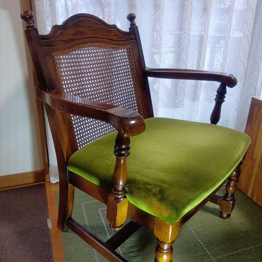 カリモクbackrest-rattan アーム付チェア コロニアル